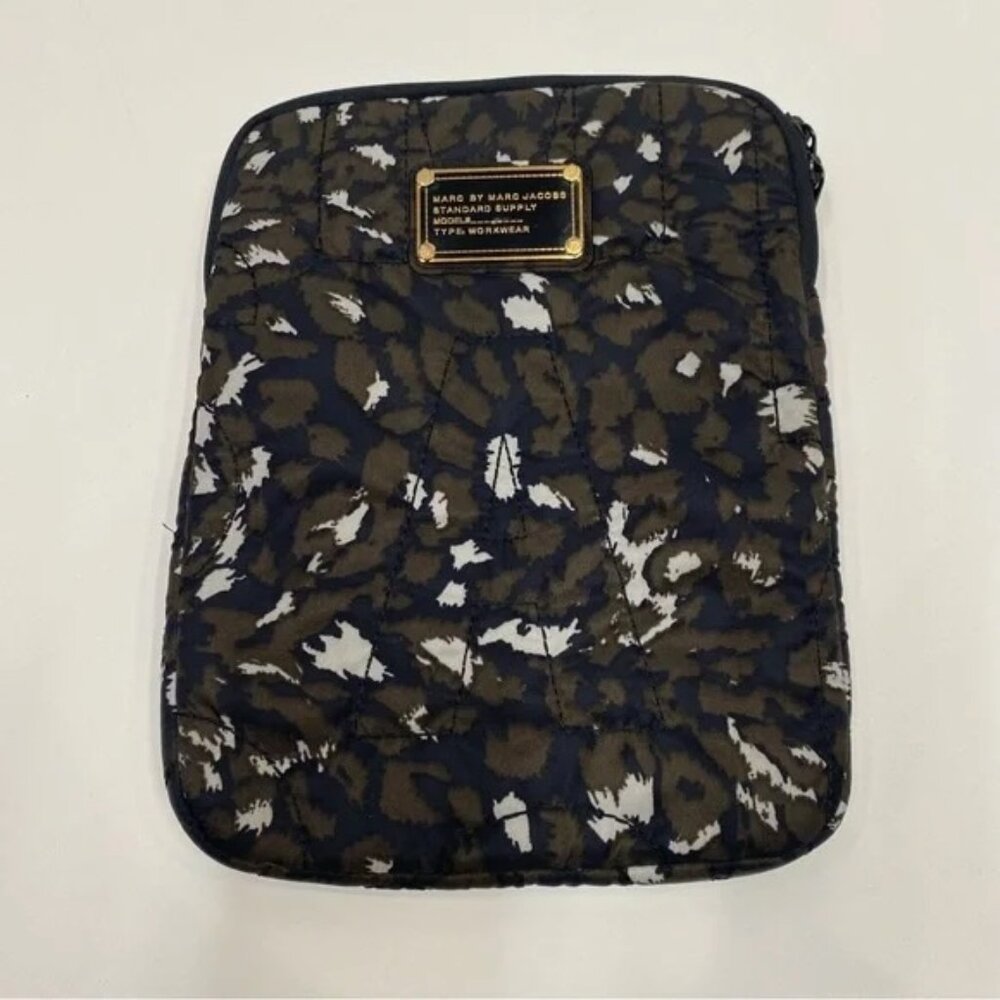 Marc by Marc Jacobs iPad/Tablet Protective Sleeve zipper case